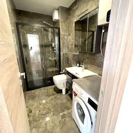 Luxury Cesarica شقة *