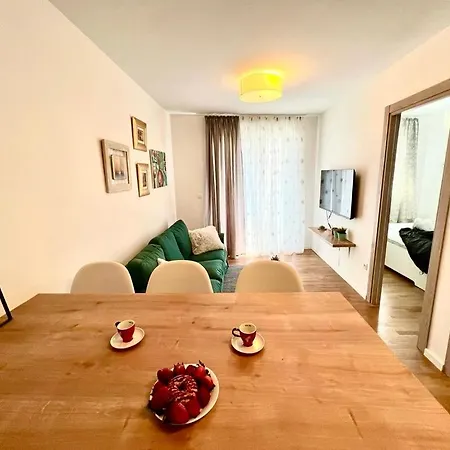 Luxury Cesarica